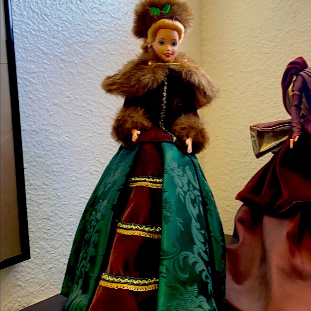 Holiday Caroler Porcelain Barbie Doll